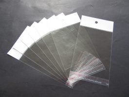 Hangsell plastic bags 95 x 110mm – Pack of 100
